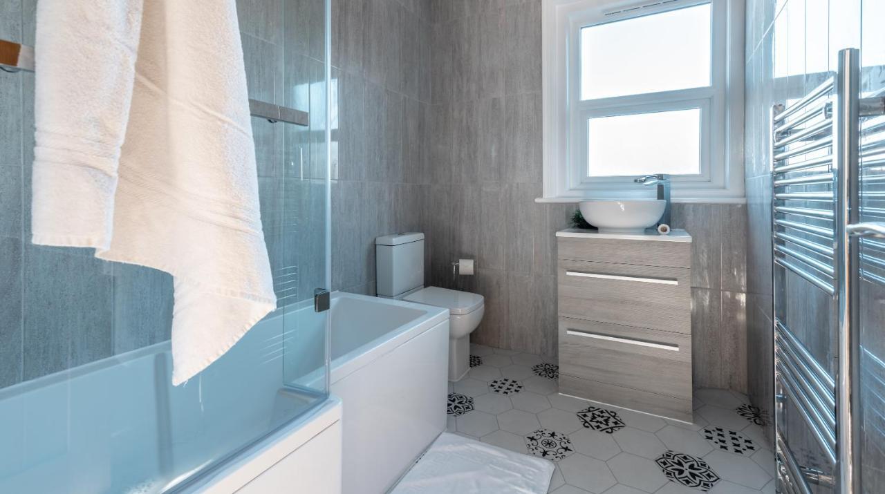 Ty Hapus Newport - Luxury 4 Bedroom Home Ngoại thất bức ảnh